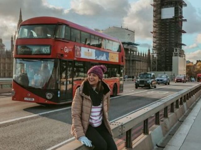 Conhecer os pontos turísticos da cidade e tirar várias fotinhas.