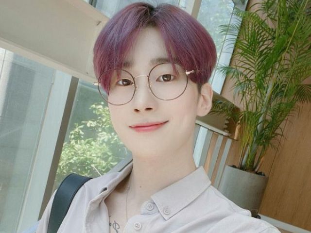 SEUNGWOO