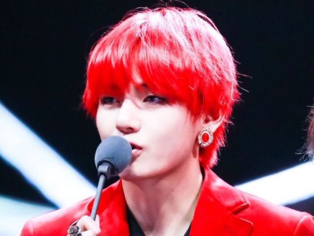 Todos, más o mais foi o taehyung