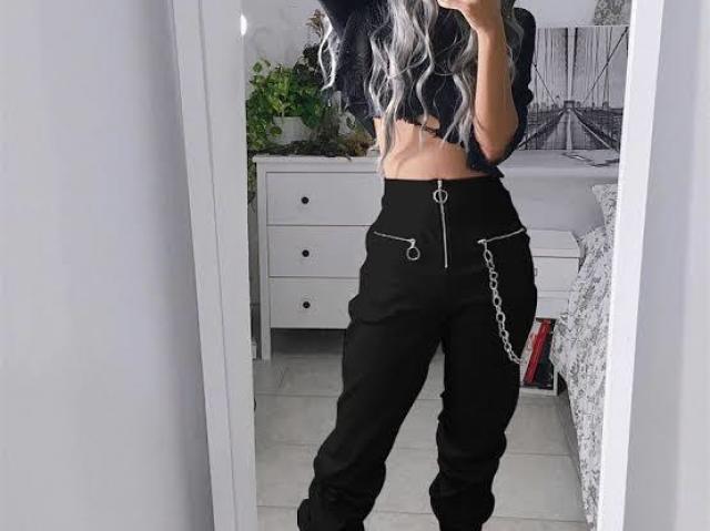 COM ESTE LOOK, É MAIS CONFORTÁVEL DE DANÇAR