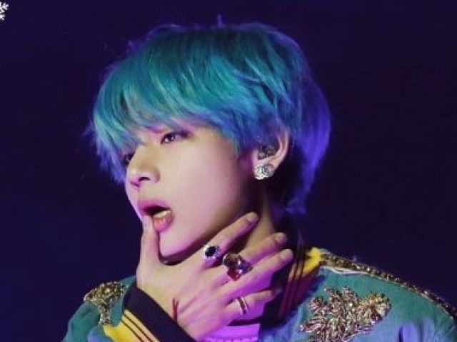 Tae/ Taehyung/ V/ Taetae/ Kim Taehyung