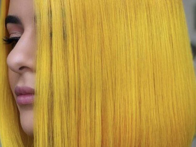 Amarelo