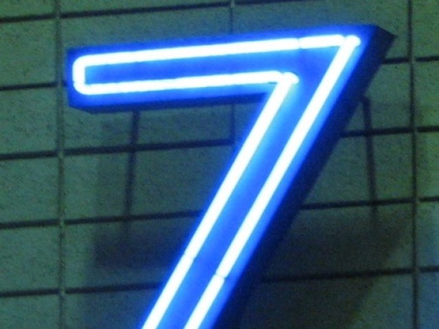 7