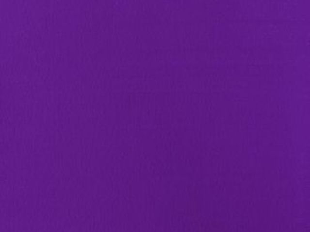 Roxo.