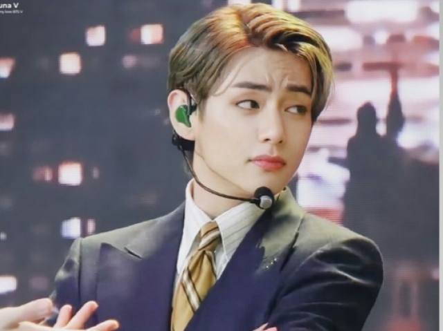 Kim Taehyung (V)