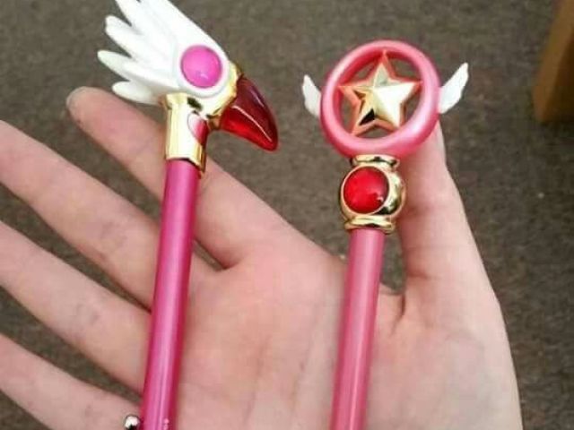 Sailor moon, Daiski! (✿◕‿◕✿)ο(=•ω=)ρ⌒☆
=￣ω￣=.