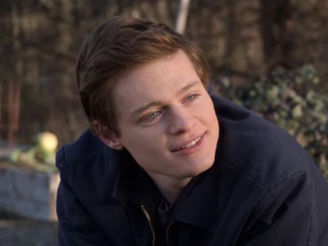 Sean Berdy, intérprete do carinhoso e leal Sam