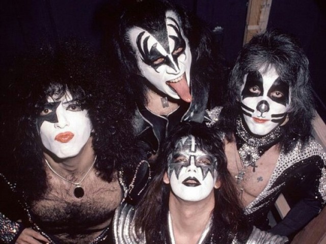 Forever - Kiss