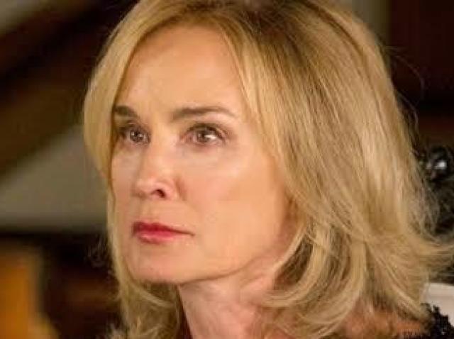 Jessica Lange, como a suprema Fiona Goode