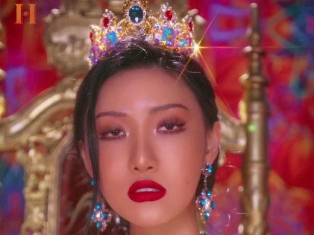 Twit - Hwasa (MAMAMOO)