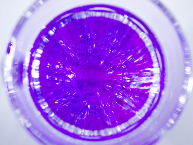 Lรญquido roxo