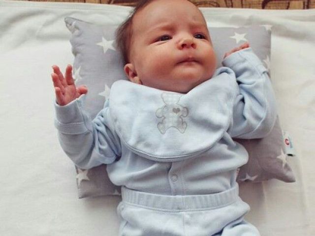 Menino!