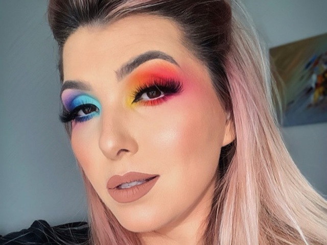 Linda e colorida