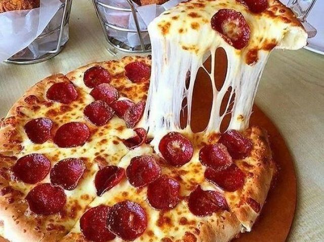 PIZZA