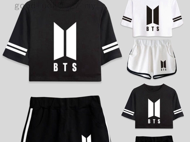 Blusa curta e shortinho
BTS