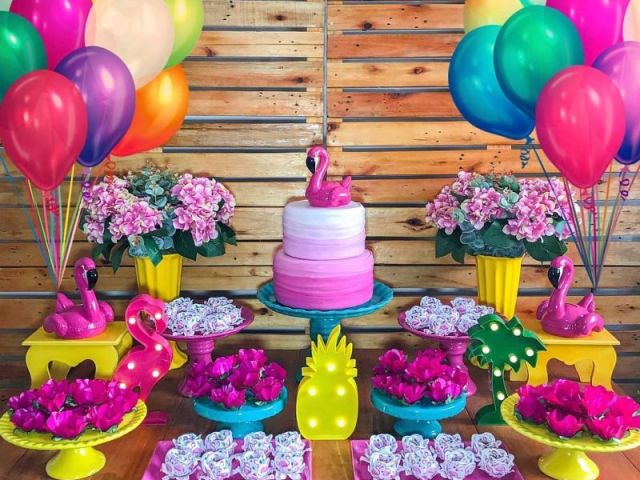 Aniversário de flamingo