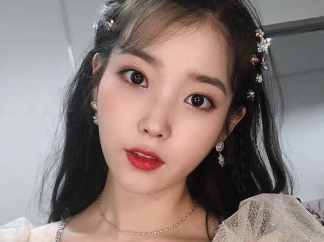 Seria famosa como a IU!!!