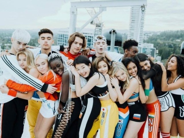 • Heyoon Jeong - Coréia do Sul
• Sofya Plotnikova - Rússia
• Josh Beauchamp - EUA
• Noah Urrea - Canadá
• Sina Deinert - Alemanha
• Lamar Morris - UK
• Krystian Wang - Japão
• Sabina Hidalgo - México
• Shivani Paliwal - Índia
• Hina Yoshihara - China
• Bailey May - Filipinas
Diarra Sylla - Senegal
• Savannah Clarke - Australia
• Joalin Loukamaa - Finlândia
• Nour Adarkani - Líbano
• Any Gabrielly - Brasil