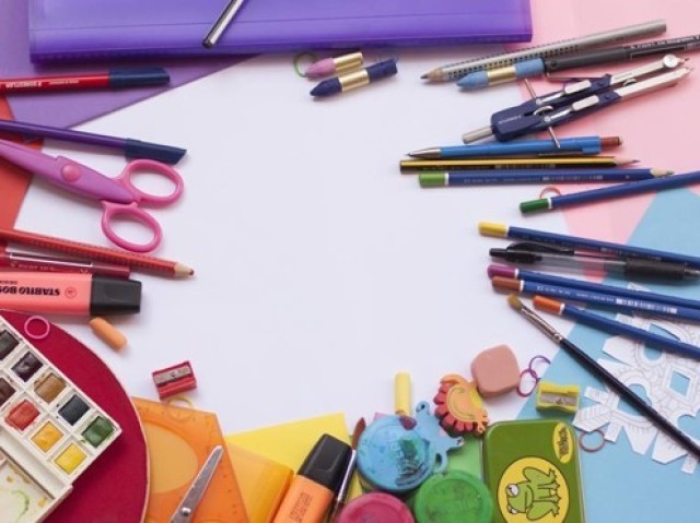 ✍Monte seu material escolar✍