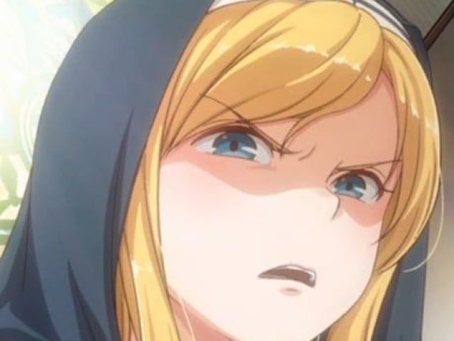 Vc se levanta e vai com cara de que quer matar um:
Vc- Oi, meu nome é S/n e o resto não interessa a ninguém!