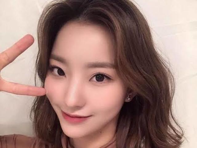 Saerom (fromis_9)