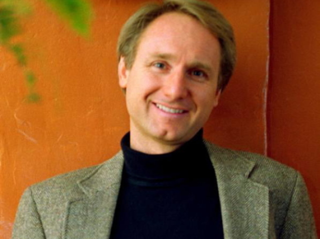 Dan Brown