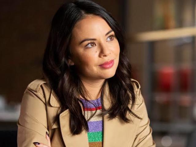 Mona Vanderwaal