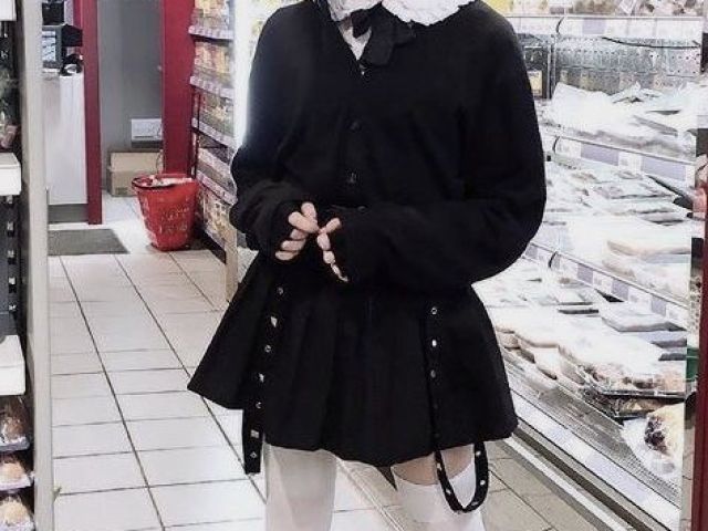 Otaku Girl (dark)
