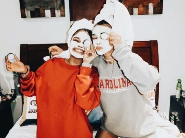 Monte sua sessão de fotos com sua melhor amiga📷