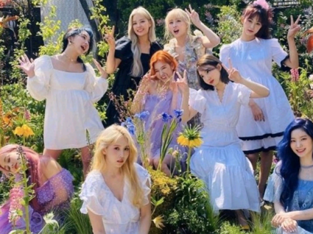 Parabéns você debutaria no TWICE