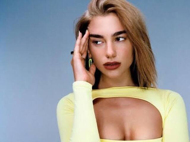 25 anos igual a dua lipa