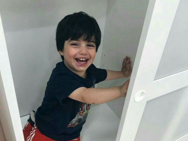 ¨¨¨¨Guilherme Almeida¨¨¨¨
2 anos
é o seu bem mais precioso seu irmãozinho
sonha em ser austronauta
3/01¨¨capricorniano<3