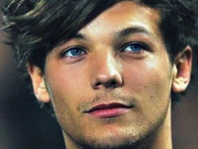 Louis tomlinson