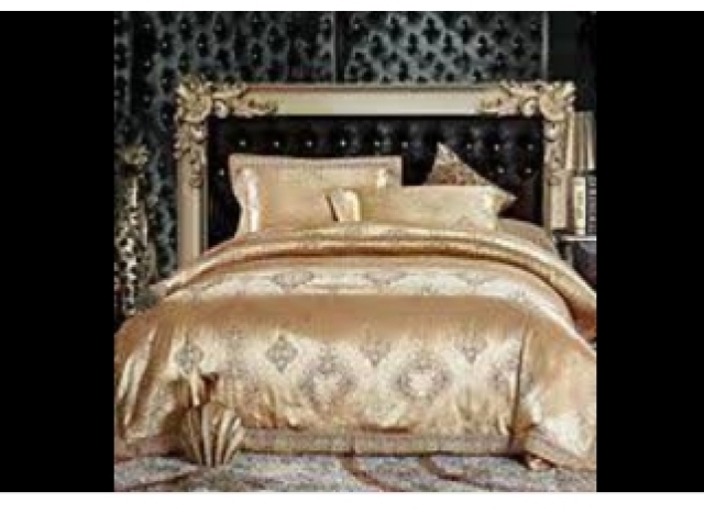 Esse quarto tema dourado