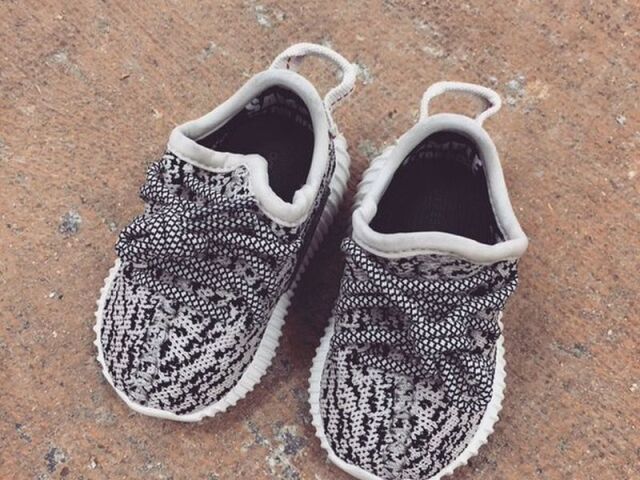 Yeezy 360 V1