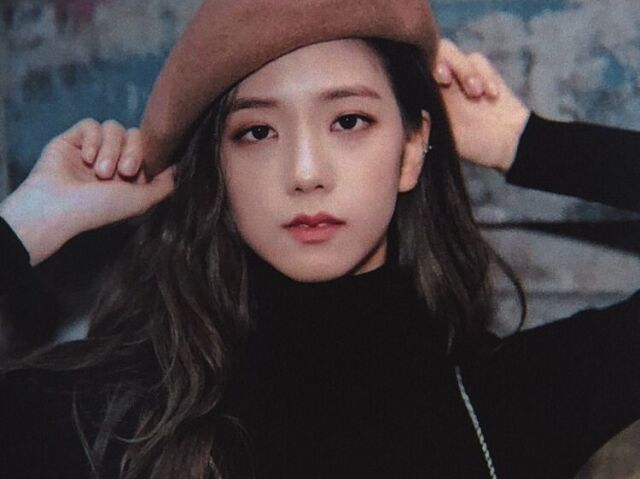 Kim Jisoo, aquela deusa encantada <3