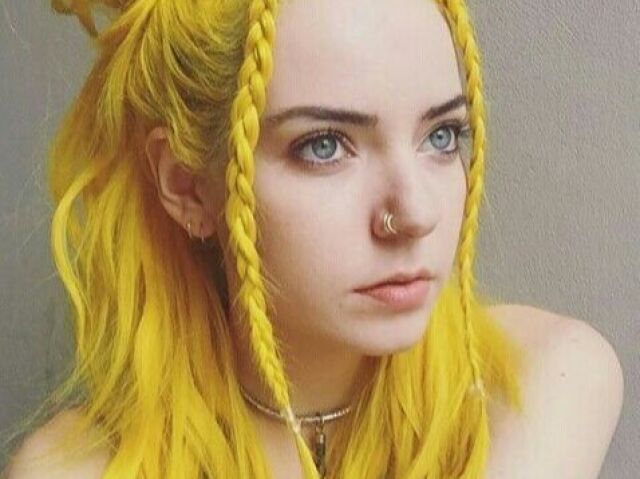 Amarelo
