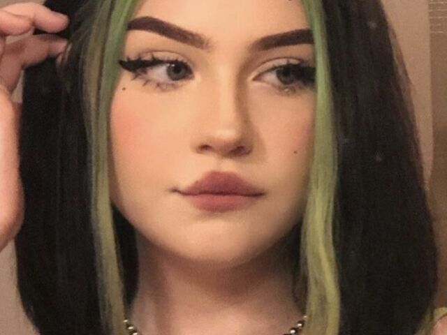 E girl
