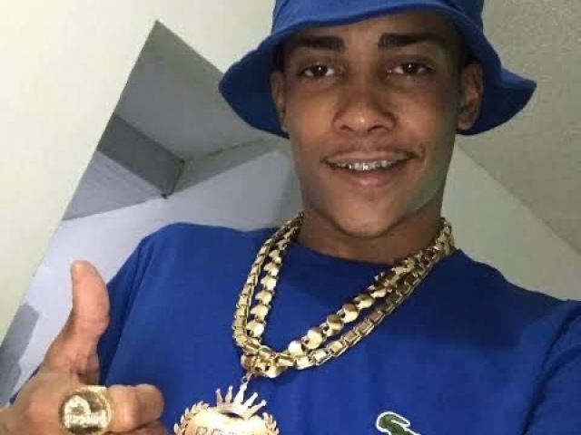 para de falar q tu é minha namorarrrrr