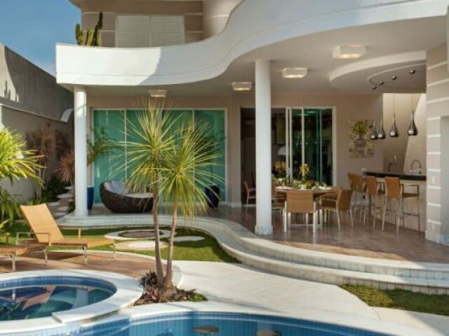Monte sua casa dos sonhos!
