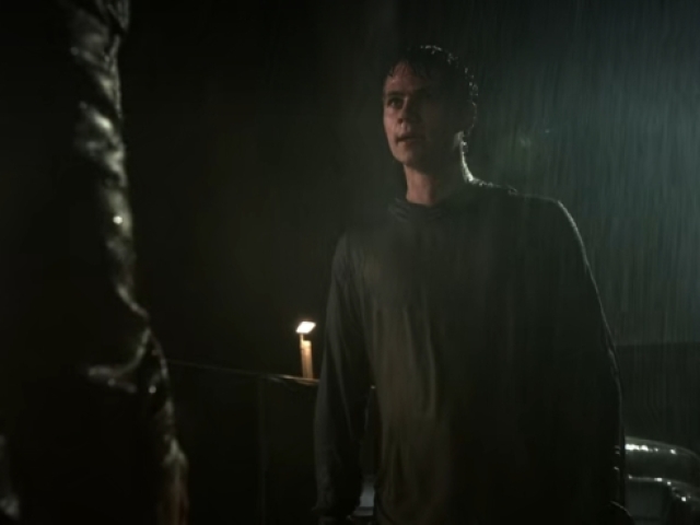 Porque Scott mordeu stiles