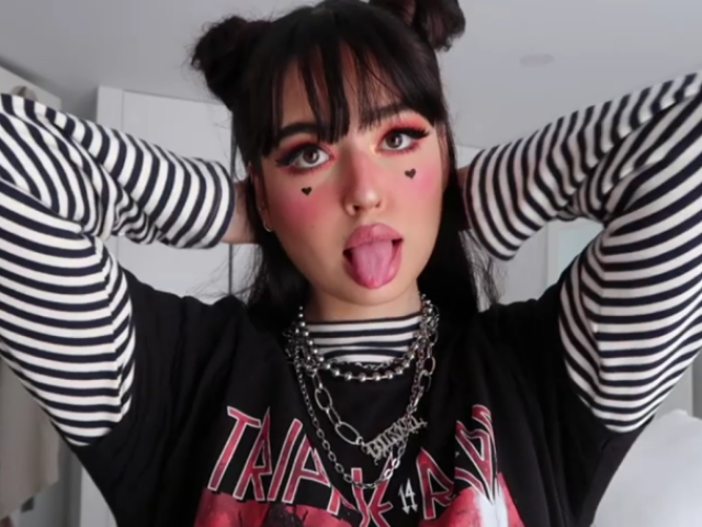 E girl