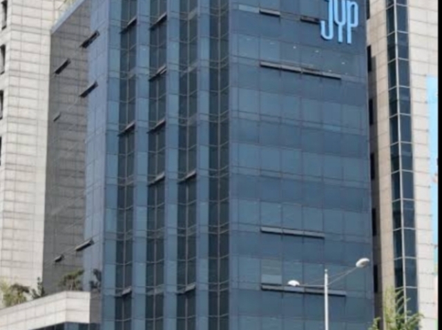 Jyp enterteniment