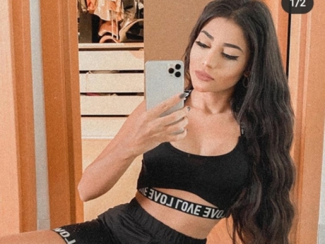 Nanda Caroll