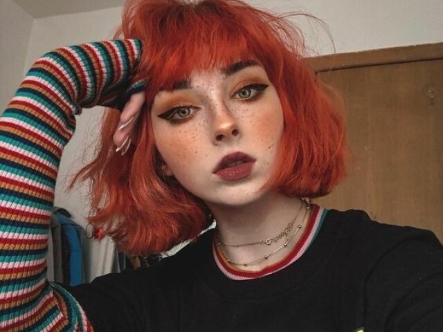 E-girl