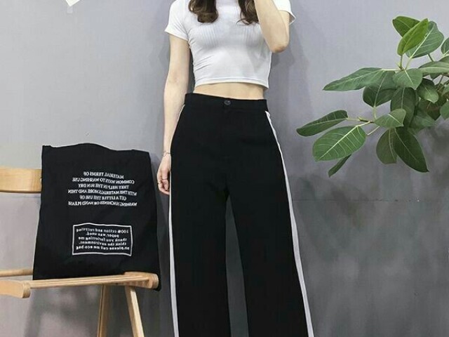 Uma Blusinha e uma Calça...