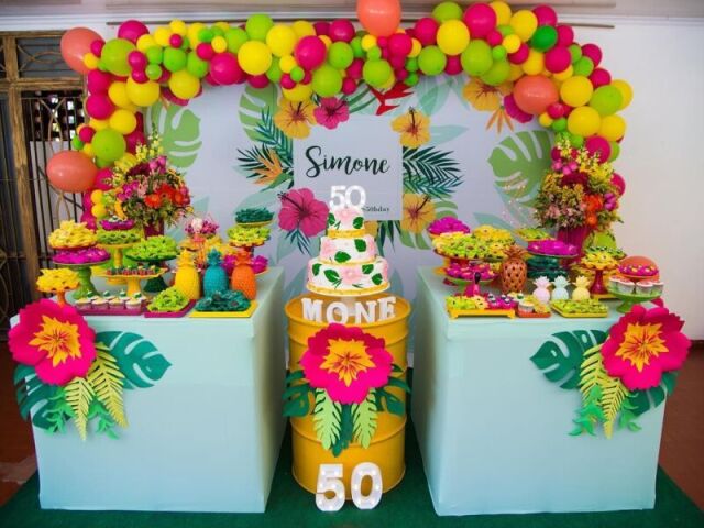 Tropical party
