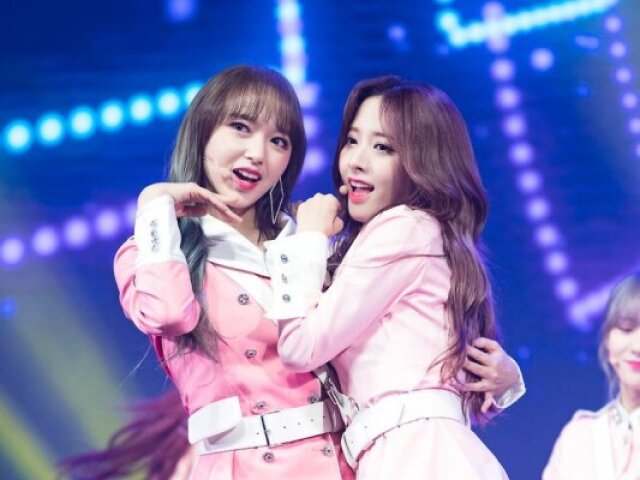 Cheng xiao e Bona(WJSN)