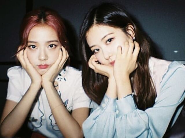 Unit Jisoo e Rosé