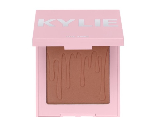 Kylie Cometics✨